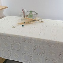 안젤라홈 레이스 방수 식탁보, 4 퀼트아이보리, 135 x 260 cm