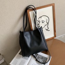 리코빌라 레트로 데일리 심플 숄더백