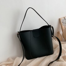 모던 스티치 버킷백