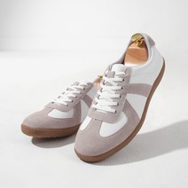레아드 스니커즈