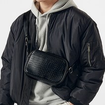 애드에딧 테오 크로커 크로스백