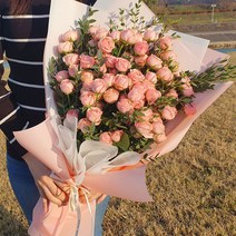 자나 장미 50송이 100송이 (그린소재 포함) 꽃다발 생화 프로포즈 기념일 생일 100일 꽃배달, 자나장미 50송이 꽃다발