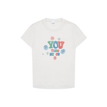 리던 여성 YOU TURN ME ON 프린트 클래식 반팔 티셔츠(024R-02WBGT01 VINTAGE WHITE) 화이트