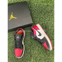 스트릿런 나이키 조던1 로우 브레드 토