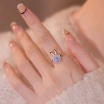 새로운 유행 반지 여성 귀여운 스마트 토끼 회전 링 라이트 럭셔리 검지 반지