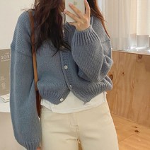[랜덤플레이] 크롭 스웨터 루즈핏 숏 니트 가디건