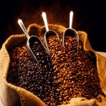 Brazil Cerrado 100% Arabica - Natural 17/18 Screen Coffee Beans (Medium Roast (Full City +) 2.5 pou, 1