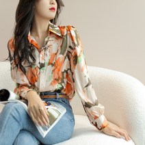카라넥 현란 매혹적 프린트남방 여성 2022 일찍이 봄 바캉스룩 디자인감각 슬림핏 새틴 실크 꽃무늬 셔츠 4810131114