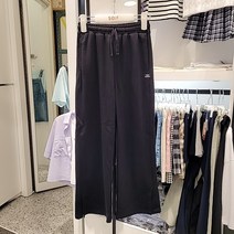 [소이] NC인천점 #23년 봄신상# 블랙 컬러의 옆 트임의 포인트를 준 와이드 바지_A3B6