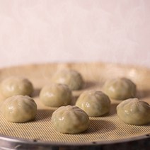 고기 감자만두 쫄깃한 감자피와 국산돼지고기의 담백하고 푸짐함으로 가득차 있는 토박이마을 베스트셀러 선물세트, [선물포장]고기감자만두700g 2팩
