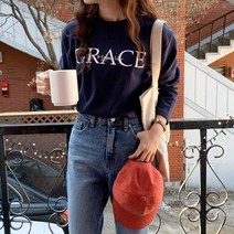 디오트 레필리 라운드넥 그레이스 레터링 긴팔 티셔츠