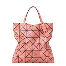바오바오 BAO BAO ISSEY MIYAKE 루슨트 원톤 토트백 BB AG623