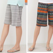 여자 홈웨어 무늬반바지 무릎까지 오는 편한 기장에 주머니가 있어 실용적인 스타일