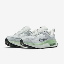 나이키 우먼스 에어 맥스 블리스 써밋화이트 민트 메탈릭 실버 DH5128-103