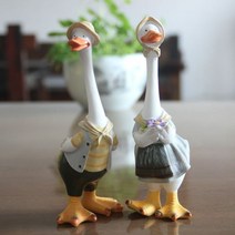사용자 정의 2021 새로운 창조적 인 만화 부모-자식 오리 장식 수지 동물 조각 공예품을 그린, 한 쌍의 오리 보물