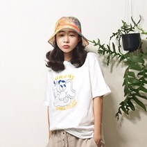 바보사랑 오버핏 일러스트 반팔 라운드 티셔츠.앞머리