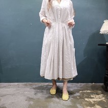 화이트 아사면 루즈핏 단추 로브 가디건 롱 원피스