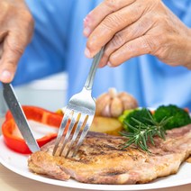 드라이에이징 등심 국내산 육우 숙성 소고기 우리소 전문점 2-3등급 캠핑 스테이크 구이 요리 맛집 특허 리치와풍미가있는부드러운 마블링 응축된 진한육향 미트앤의고집 좋은고기 착한가격, 500g, 1개