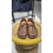 써스데이아일랜드 스티치 포인트 슈즈 T226MSE131W(2249899)