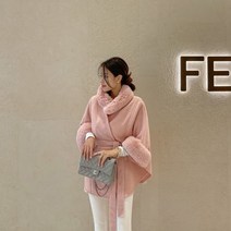 다바걸 퍼위케이프코트
