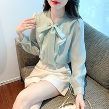 봄 여성 간절기 매력적인 기본핏 긴팔 무지 귀여운스타일 쉬폰 러블리 리본블라우스