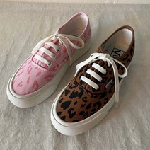 (무배/영MD) 달콤 꿀타래 2color 핑크 호피 브라운 합피 유니크한 트렌디한 심플 모던 깔끔 상큼발랄 포인트슈즈 러블리 캔버스 레이스업 인기짱 데일리 플랫 스니커즈 3cm