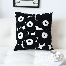 북유럽풍 거실 쇼파 모던 심플 소파쿠션 양귀비 블랙 앤 화이트 그레이 핀란드 스타일 거실 쇼파우치-95768, 옵션02