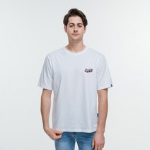 클로니아 L00K 자수 패치 라운드 면 반팔 티셔츠 ES7T02