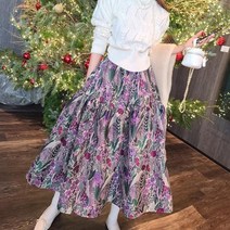 케이에비뉴 자가드 플로랄 플레어 스커트