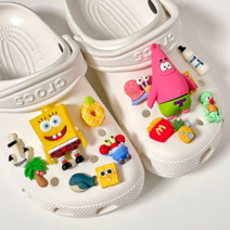 [아나마켓] 스폰지밥 뚱이 징징이 집게사장 핑핑이 해변 3D 캐릭터 바다 슬리퍼 꾸미기 실리콘참 호환 세트