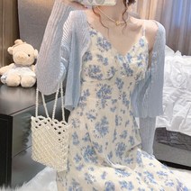 2022 New French First Love High -Level Sense Blue Floral Sling Dress Children Fried Street Age Reduc
