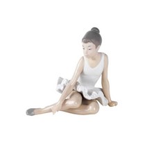 Nao by Lladro 야드로 나오 앉아 있는 발레리나 도자기 피겨린 Seated Ballet