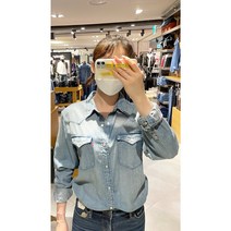 [ L E V I S ]{ 리바이스 } 남성 여성 공용 프리미엄 라인 오리지널 데님셔츠 2종!! 미디엄블루 임디고블루 간절기 아우터 강추 무배!! (L85744001a)
