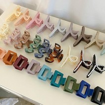 사계절 착용하기 좋은 심플 무광 집게핀 헤어 컬렉션