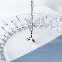 구루미 [핸드메이드] ALL 써지컬스틸 행운의 돌고래 꼬리 목걸이