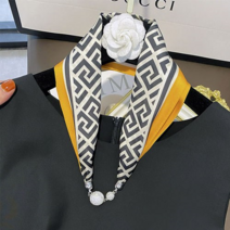 1+1 매기 쉬운 자석 마그네틱 스카프 가방끈 가방레이어드 가방손잡이 머리끈 헤어 리본 반다나 헤어스카프 포인트스카프 비단 실크스카프 여행코디 베트남 일본 여행 모녀 친구시밀러룩