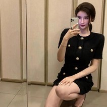 2022 년 여름 한국어 버전 치크 스타일 레트로 라운드 칼라 싱글 배색 힙 니트 원피스