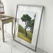 투명액자56CmX78Cm 우뚝선소나무.꾸밈