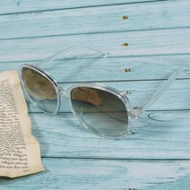 남자 골프 커플 여자 가벼운 운전 선글라스 커피 미러