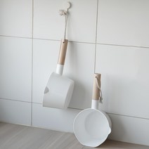 모던 심플 우드 손잡이 다용도 물바가지