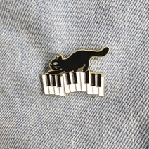 BC342 건반 위를 뛰어 다니는 고양이 배지 뱃지