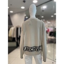 [보브] 백 레터링 브이넥 가디건 7123250110 뉴코아일산