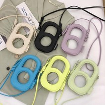동글 펀칭 숄더백 스마트폰 휴대폰 가방 크로스 미니 백 유니크 여성 핸드폰 수납 파우치 목걸이줄 스트랩, 블랙 WC600