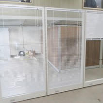 i21L 브론즈 강화유리 1000x2000 파티션, 화이트