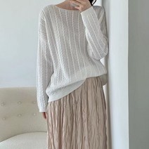 오르네트 여성 입술라인 꽈배기 긴팔 니트