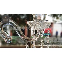 크리스탈 파티 럭셔리 샹들리에 캔들홀더 연회장 촛대, 팔굽힘에 펜던트 악세사리 없음