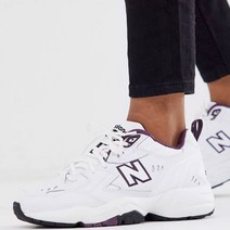 뉴발란스 여성 운동화 화이트 어글리 슈즈 발볼 넓은 와이드 스니커즈 클래식 패션 운동화