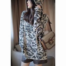 여성용 니트 프린트 스웨터 후드 화이트 블랙 캐주얼 루즈핏 풀오버