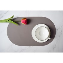 나와썸 라운드 실리콘 식탁매트 테이블 매트 컵받침 사은품 증정 유리대용 패드 파스텔 방수 양면 소형 2P 4P, 웜그레이