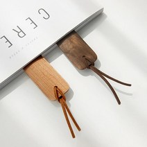 도매팜 두껍지도 않고 얇지도 않은 사이즈의 우드 책갈피 책클립 리본포인트, 1P, 월넛